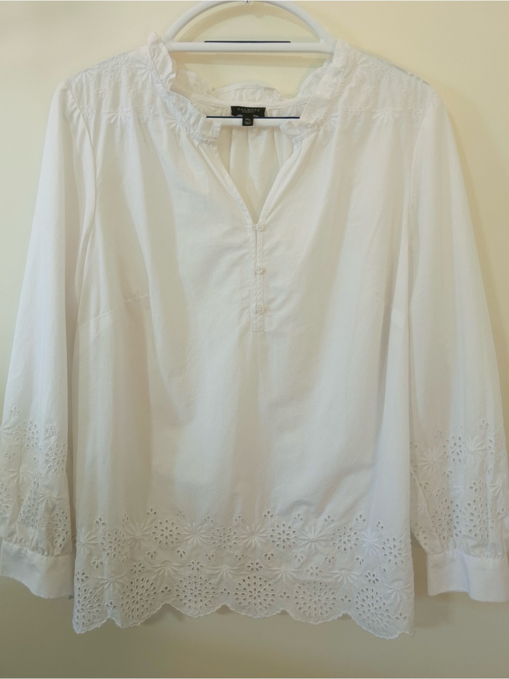 Talbots White Cotton Eyelet Popover Blouse 1X Petite Plus Petite Ruffle Neck
